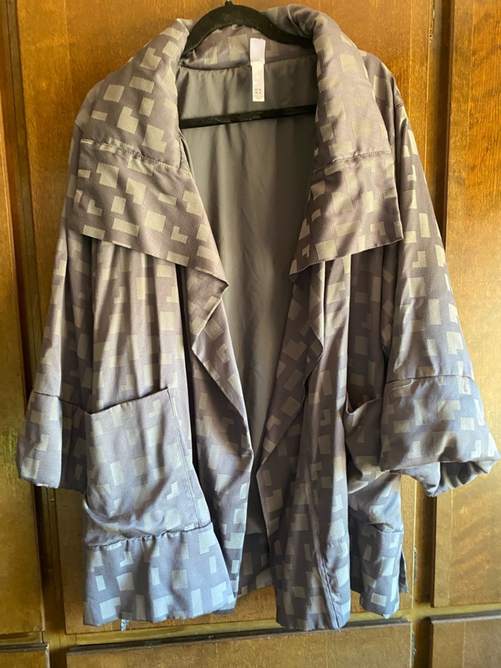 MarlaWynne 3/4 Sleeve Gray Geometric Open Front Jacket